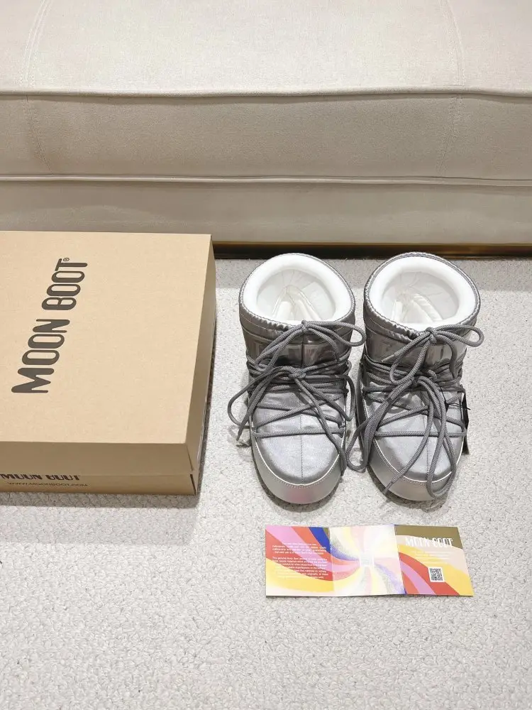Moon Boot — Уггі