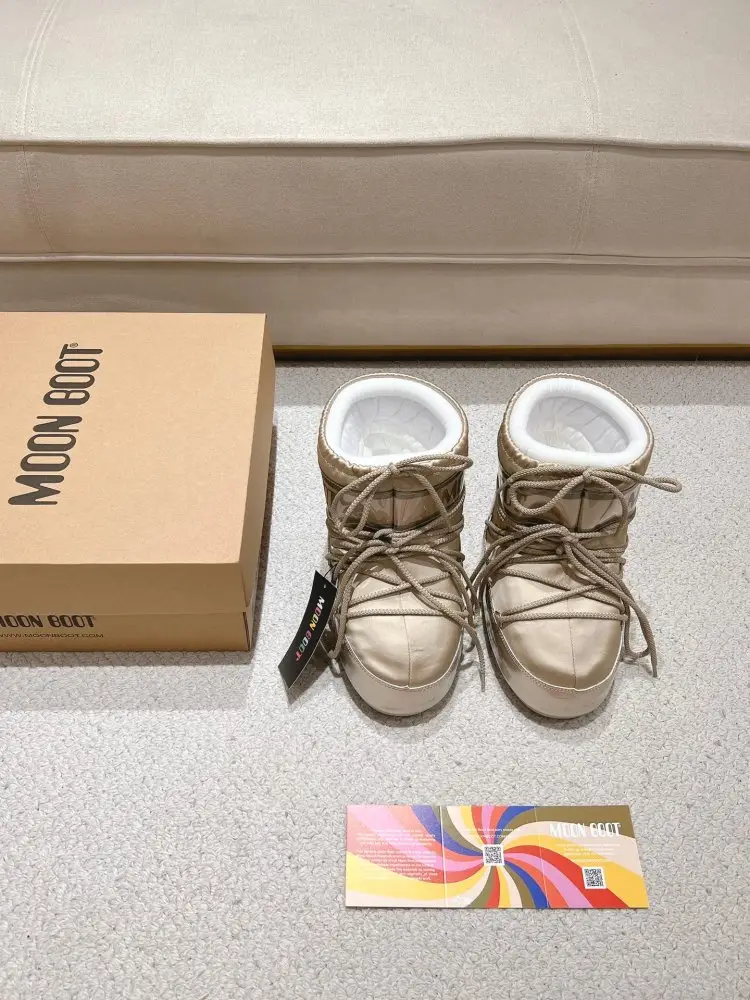 Moon Boot — Ugg boots