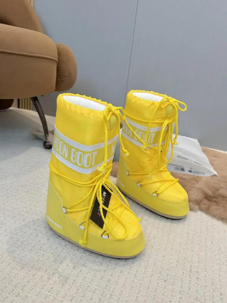 Moon Boot — Ugg boots