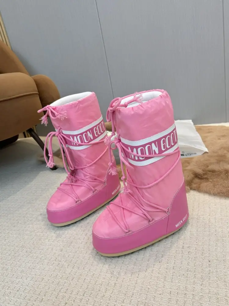 Moon Boot — Ugg boots