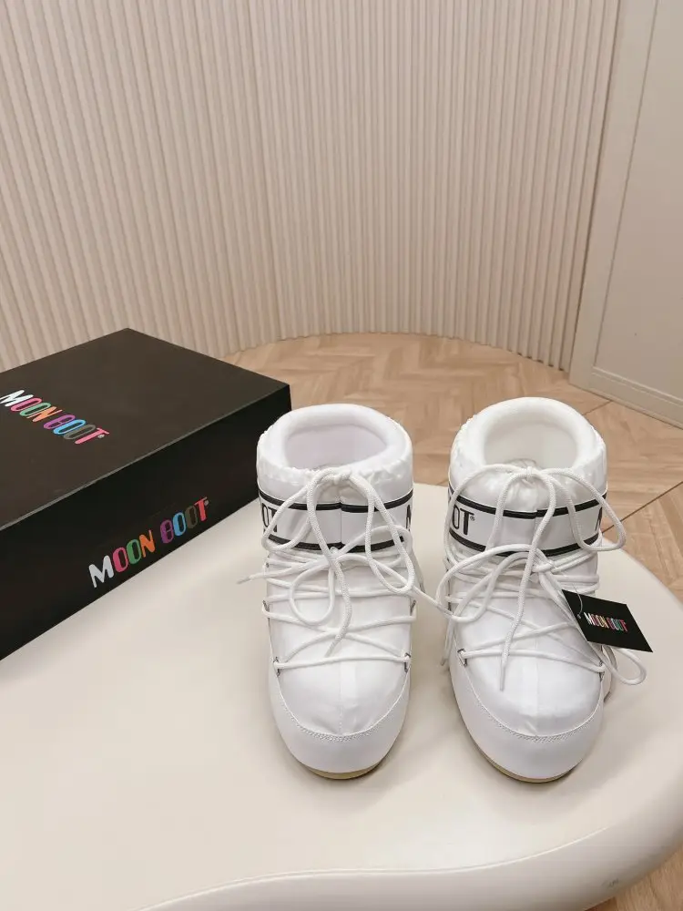 Moon Boot — Ugg boots