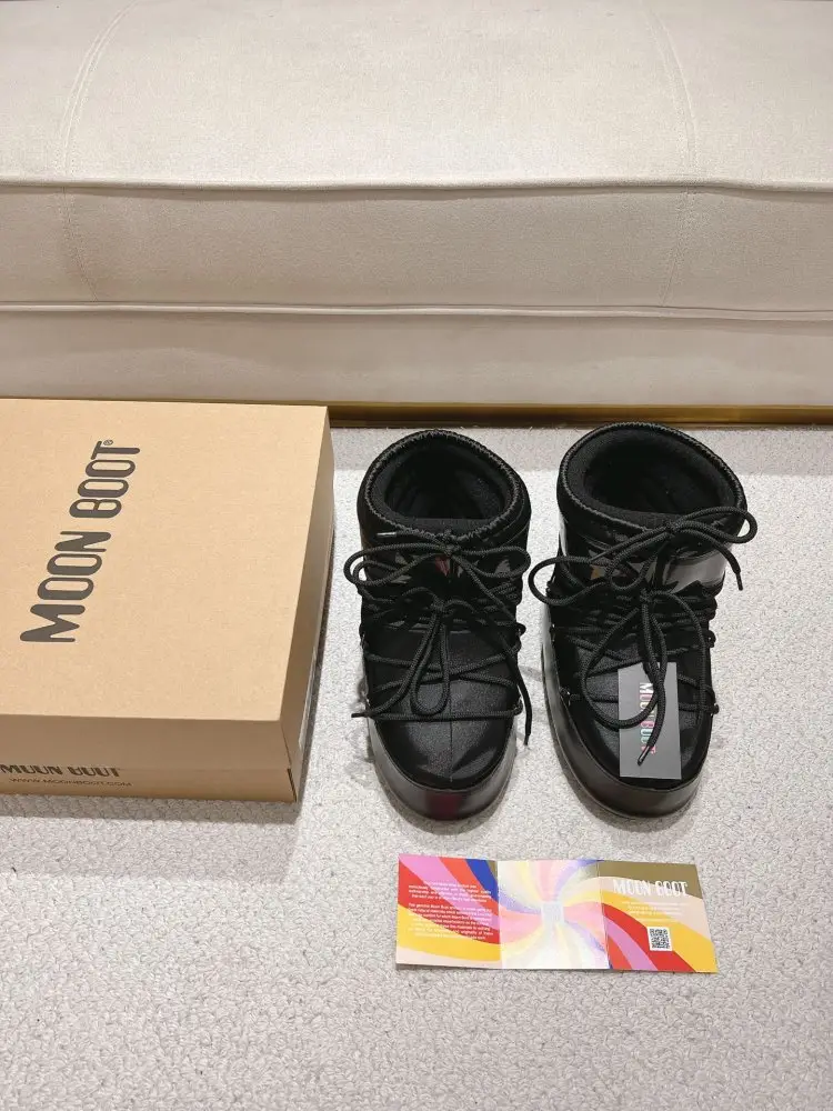 Moon Boot — Ugg boots
