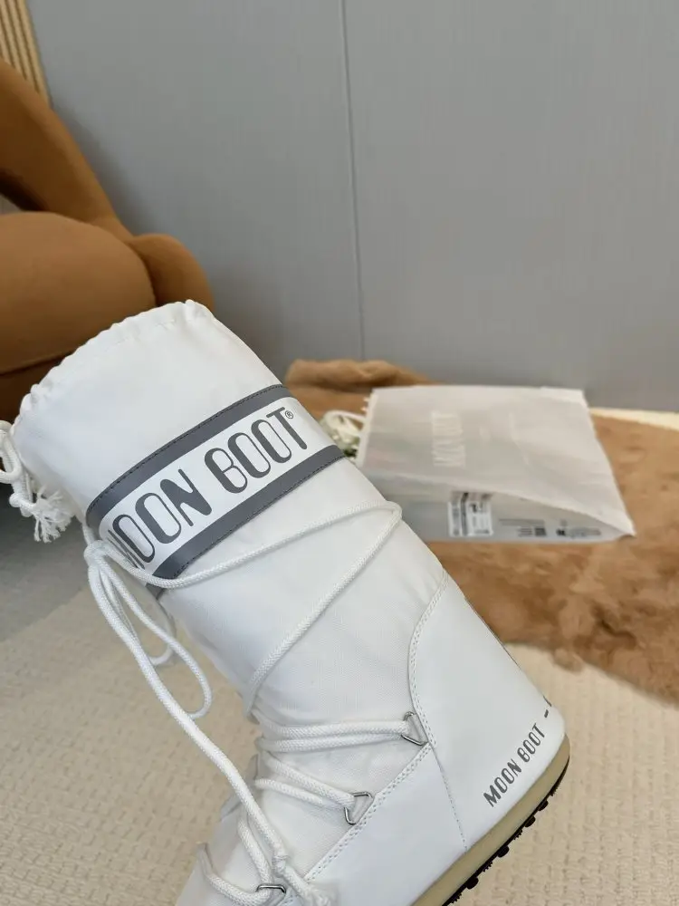 Moon Boot Ugg boots — Photo 3