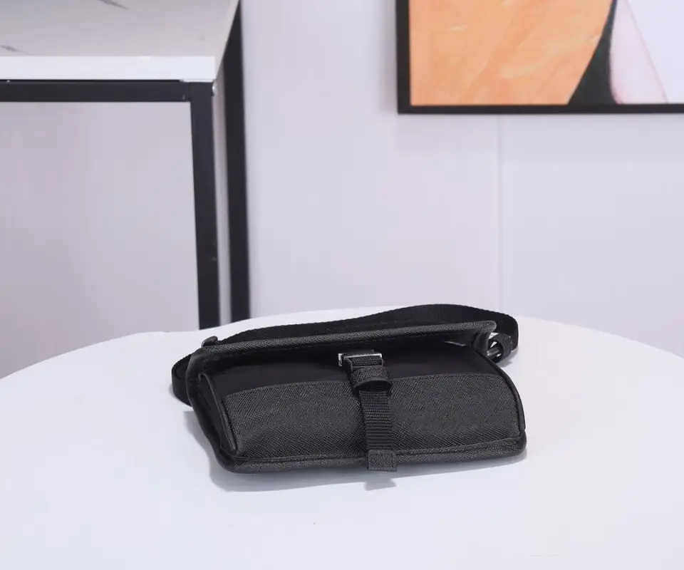 Prada A bag messenger 18 cm 2ZH108 — Photo 5