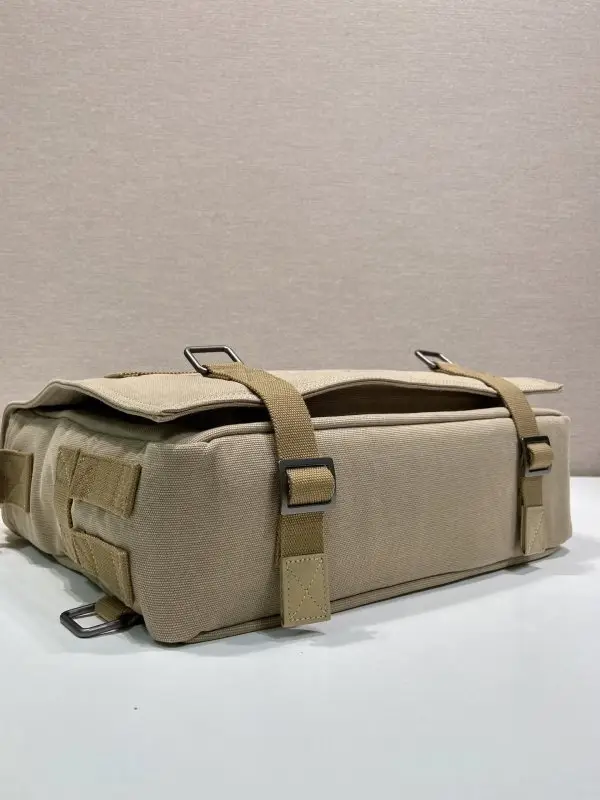 Prada A bag messenger 34 cm 2VD085 — Photo 5