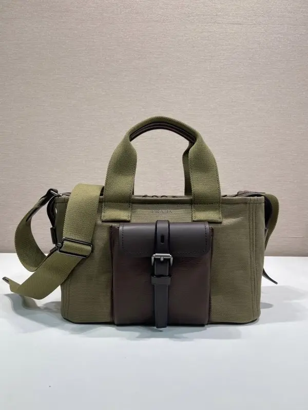 Prada — Сумка Route 28 см