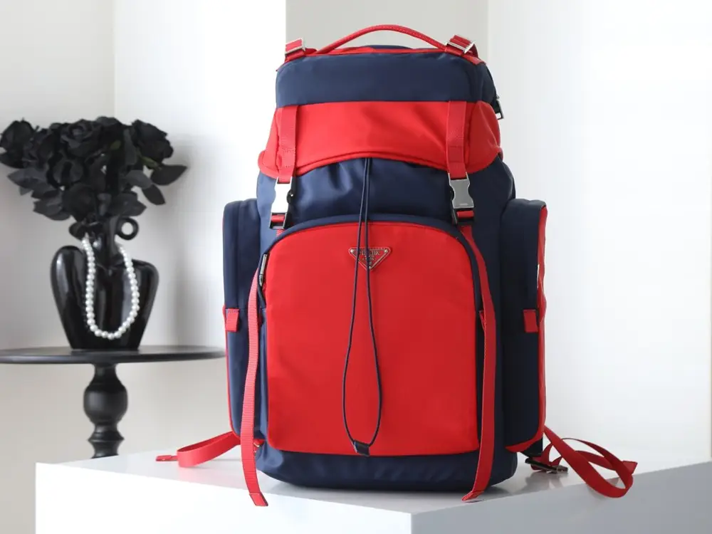 Prada — Рюкзак чоловічий Re-Nylon
