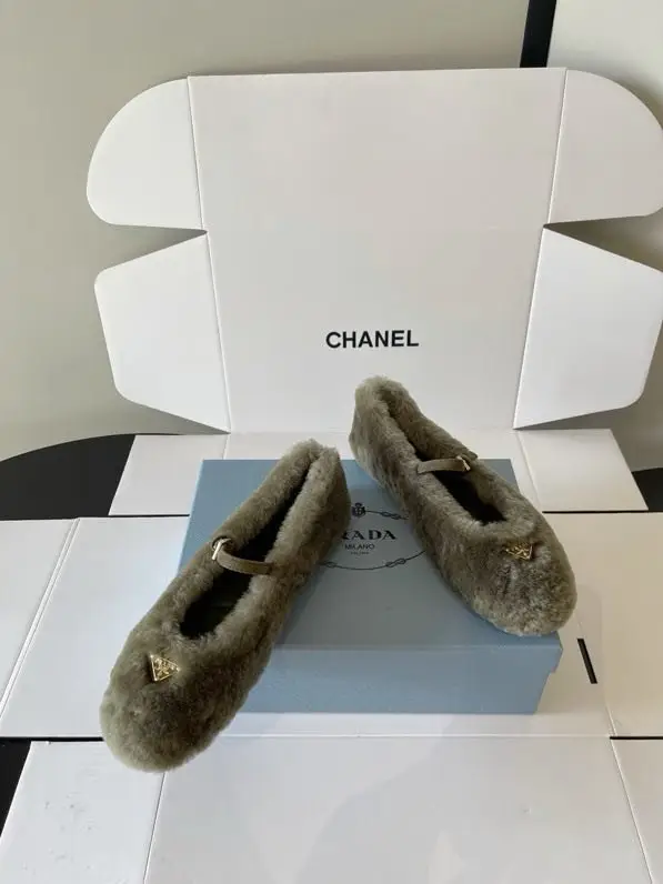 Prada Ballerina of sheepskin — Photo 2