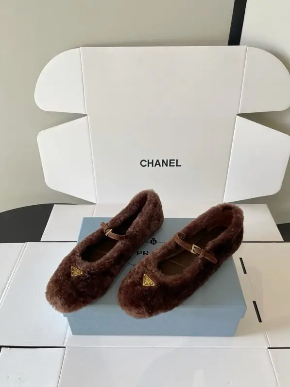 Prada Балерины из овчины — Фото 4