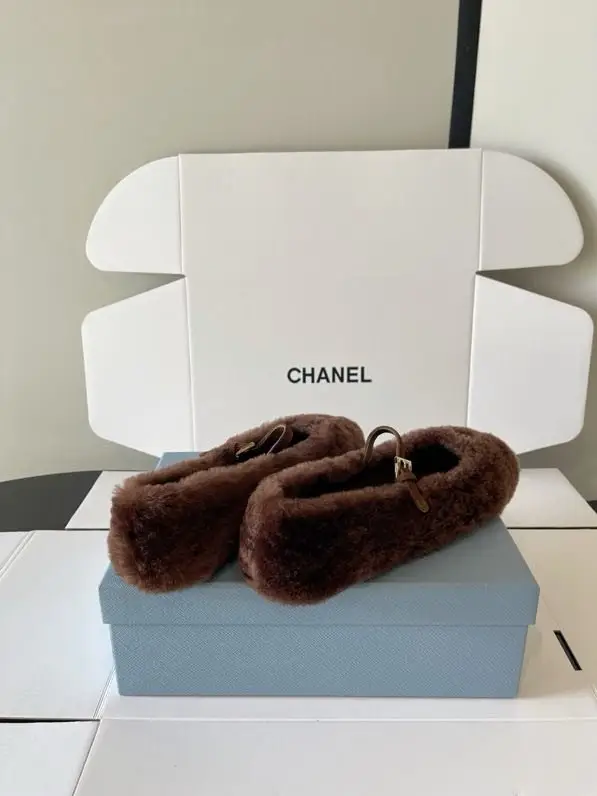 Prada Балерины из овчины — Фото 5