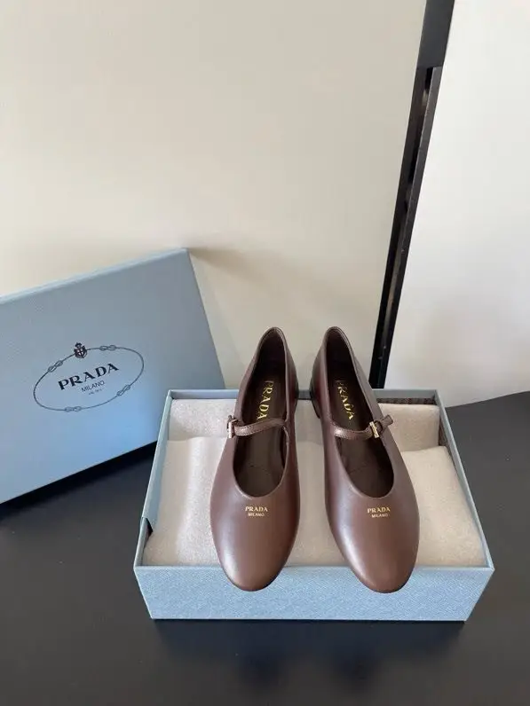 Prada — Балетки