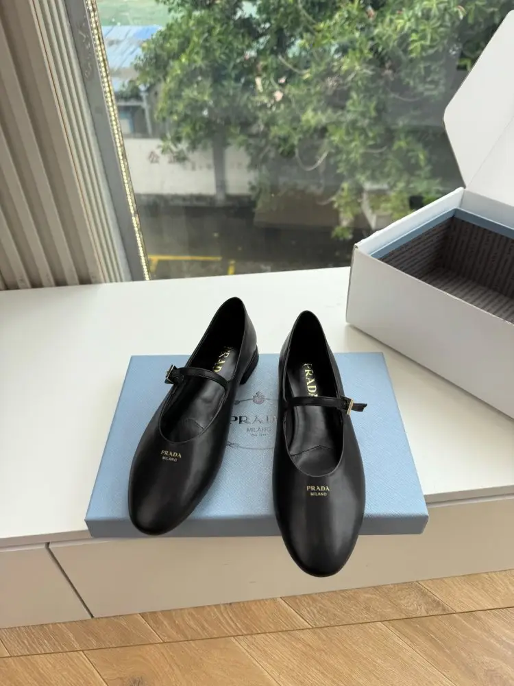Prada Ballet shoes — Photo 2