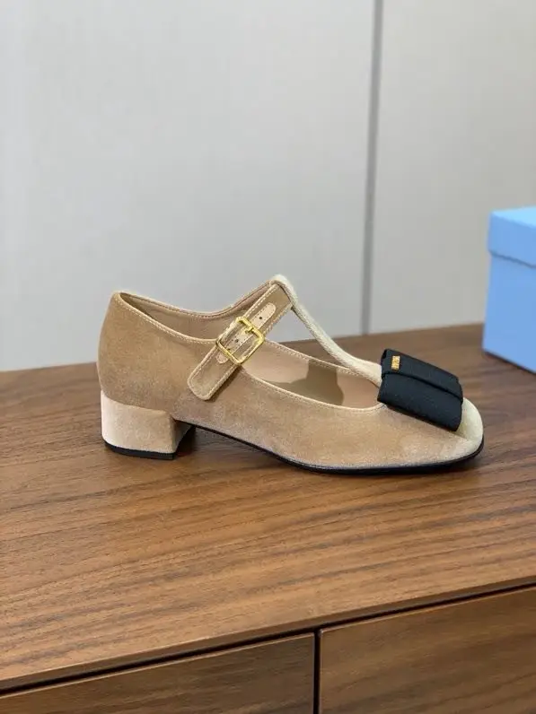 Prada — Бархарные shoes-Mary Jane from T-neck strap and bow