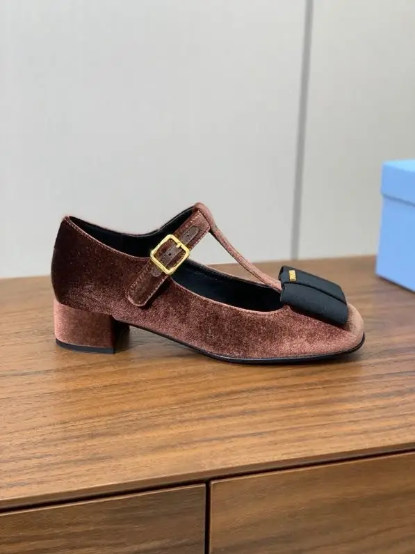 Prada — Бархарные shoes-Mary Jane from T-neck strap and bow