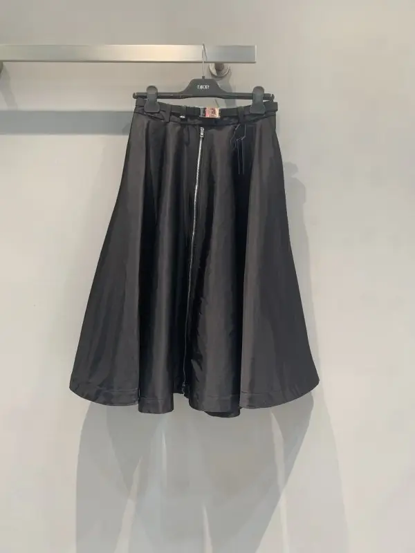 Prada — Черная юбка миди