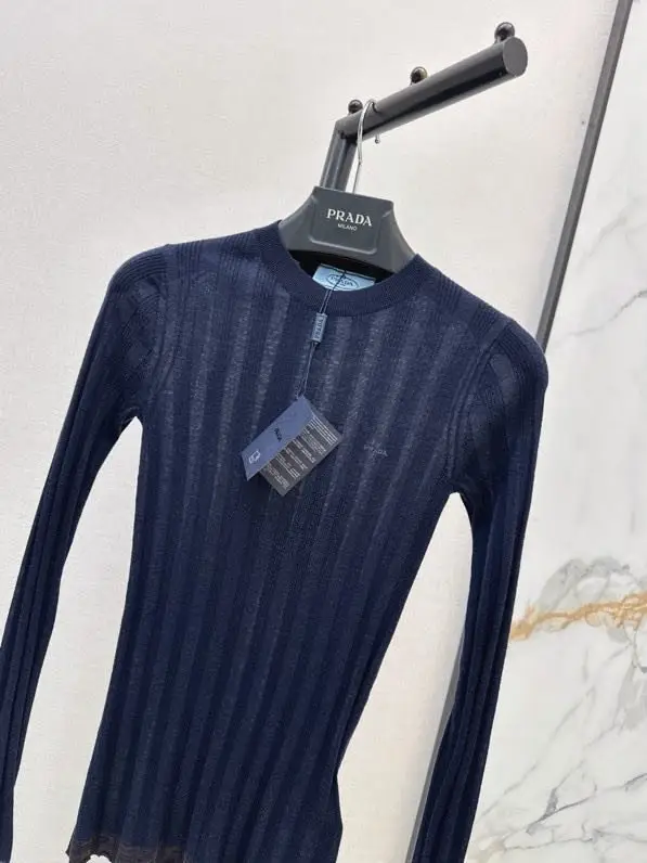 Prada Кофта женская — Фото 3