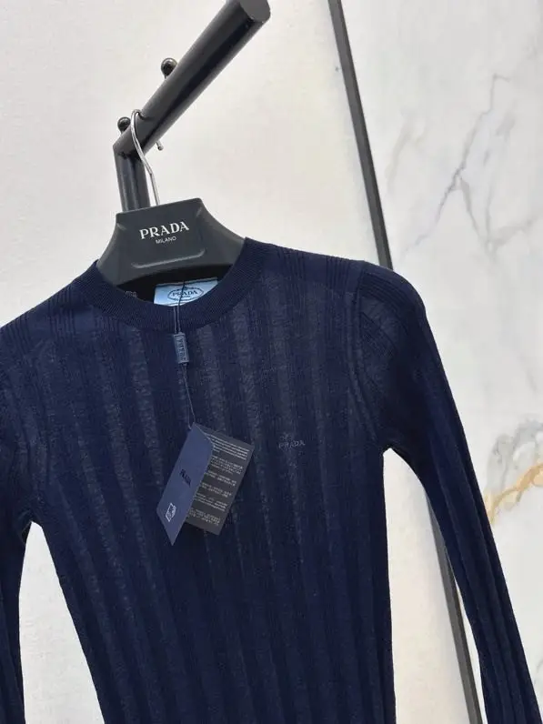 Prada Кофта женская — Фото 4