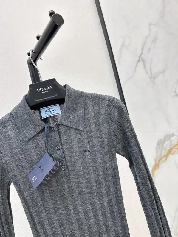 Prada Blouse women's — Photo 5