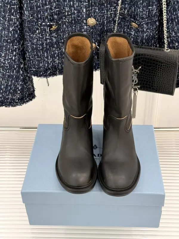 Prada Черевики жіночі — Фото 4