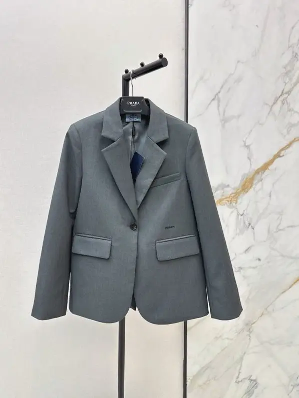 Prada Classical blazer оверсайз — Photo 2