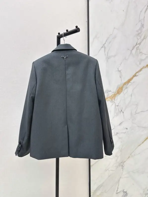 Prada Classical blazer оверсайз — Photo 5