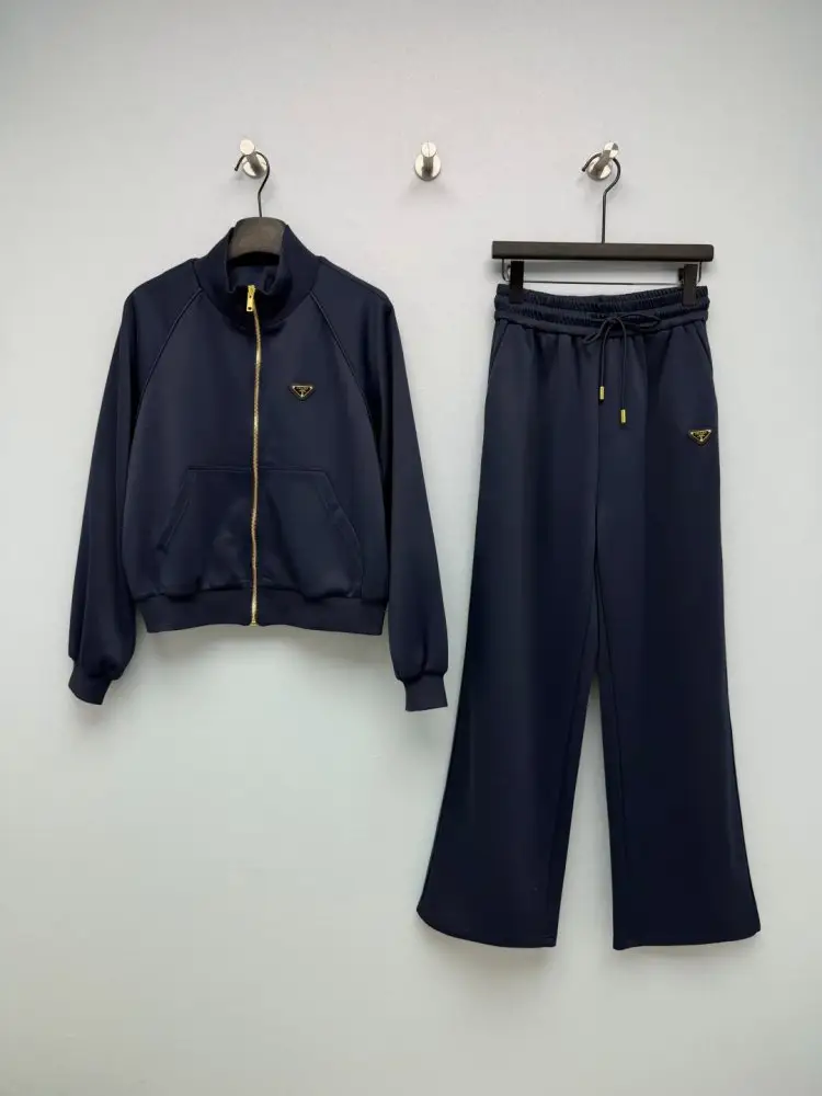 Prada — Costume female