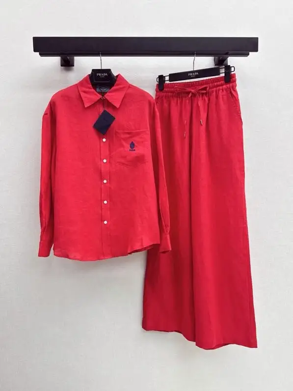 Prada — Costume female