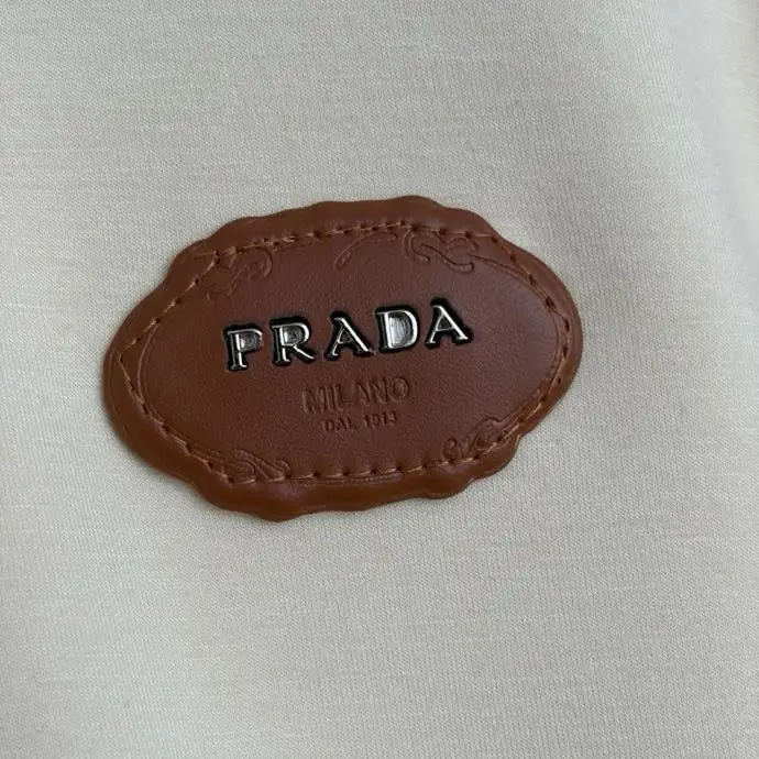 Prada Костюм жіночий — Фото 5