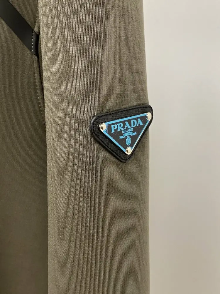 Prada Costume male — Photo 3