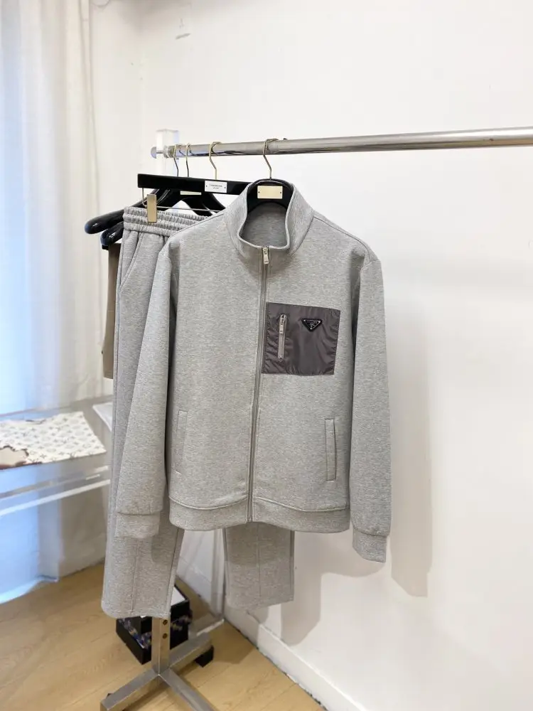 Prada — Costume мужчкой sports