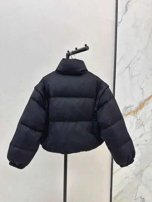 Prada Down jacket female — Photo 2