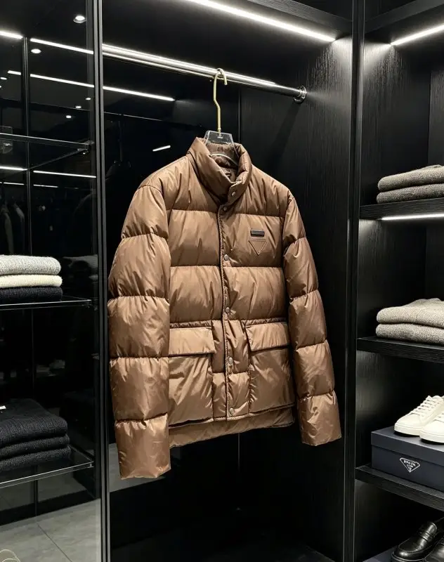 Prada Пуховик мужской — Фото 2