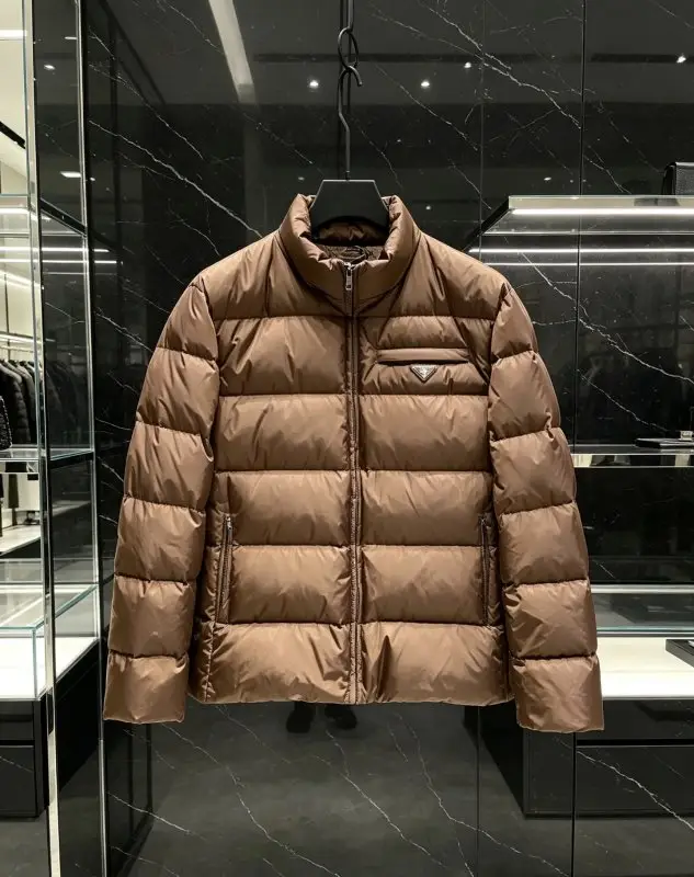 Prada Пуховик мужской — Фото 4