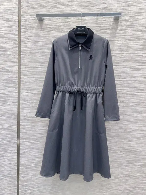 Prada — Плаття, Сукня