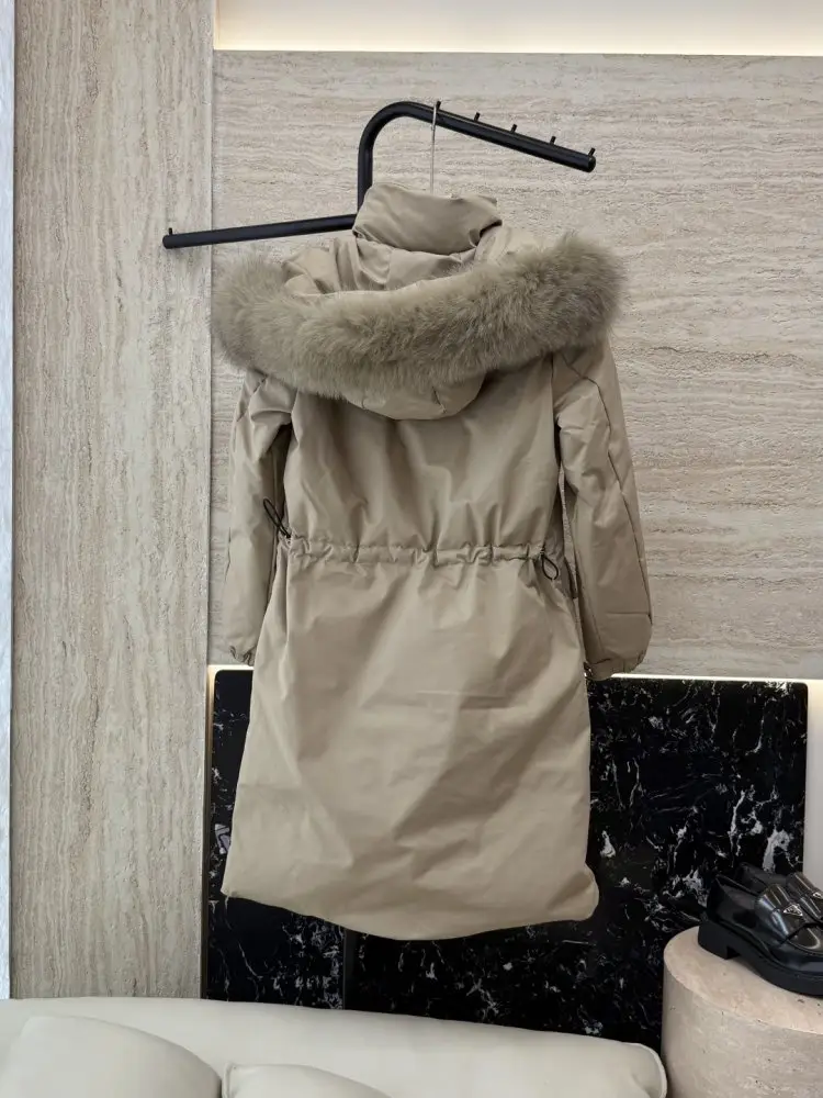 Prada Куртка пуховик c воротником из лисьего меха — Фото 2