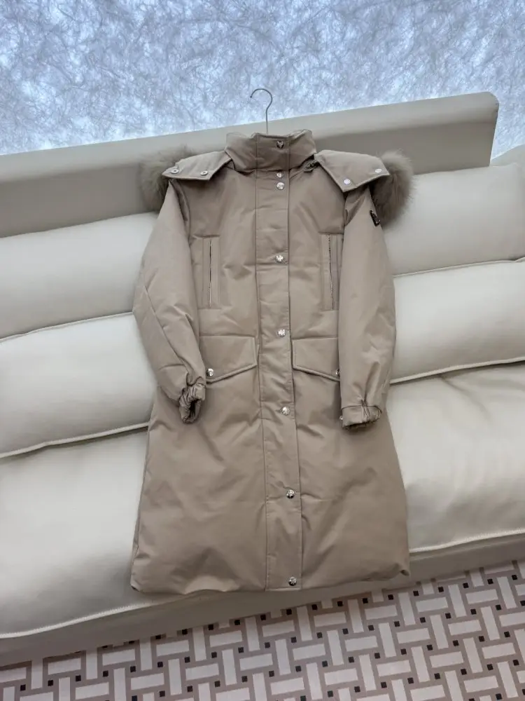 Prada Куртка пуховик c воротником из лисьего меха — Фото 3