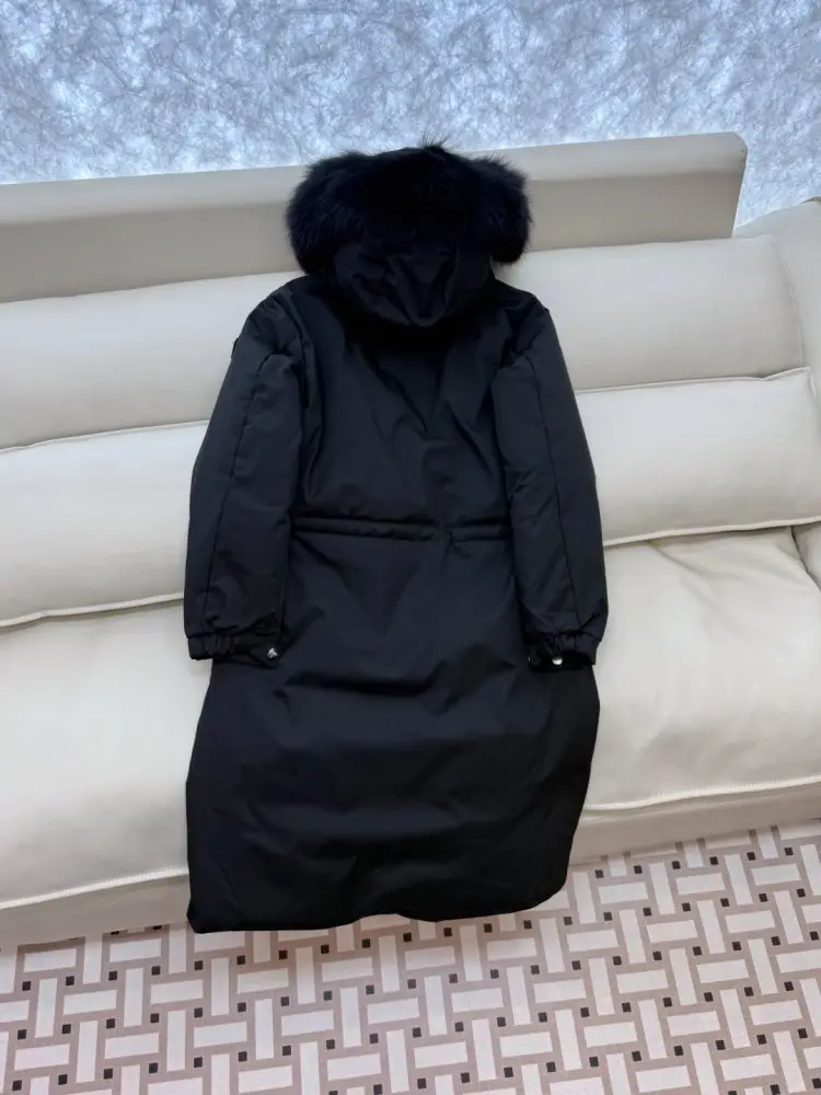 Prada Jacket Down jacket c collar of fox fur — Photo 5