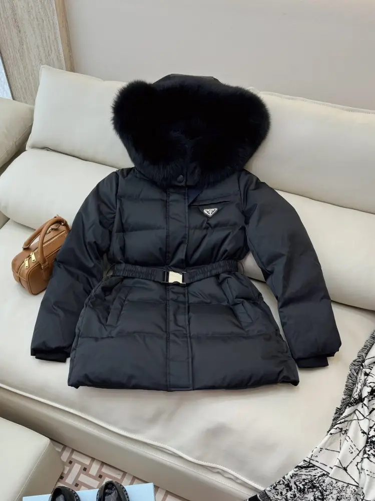 Prada — Куртка пуховик жіноча