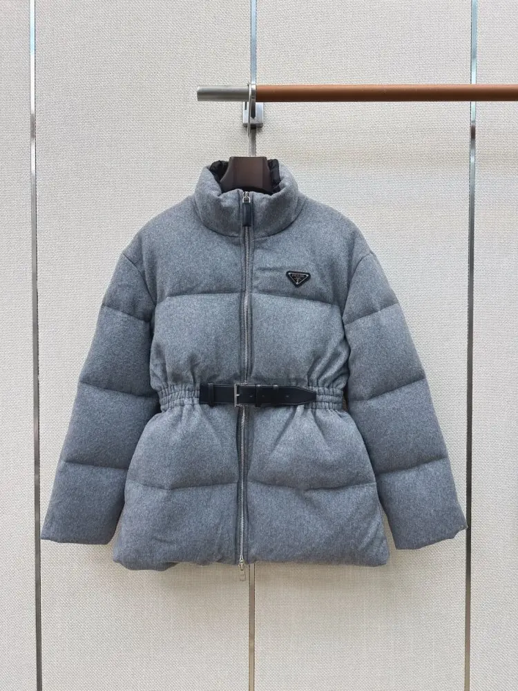 Prada Куртка пуховик жіноча — Фото 1