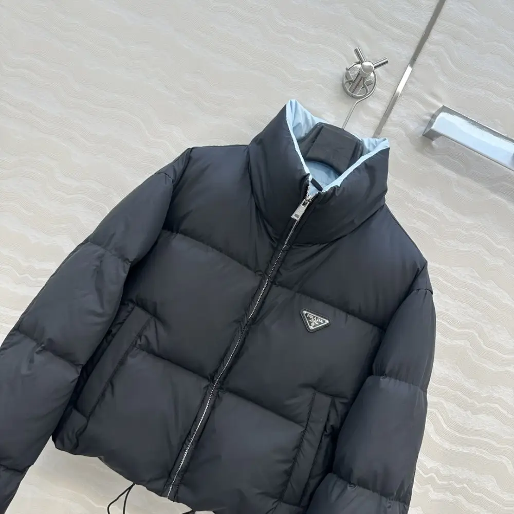 Prada Куртка пуховик жіноча — Фото 2