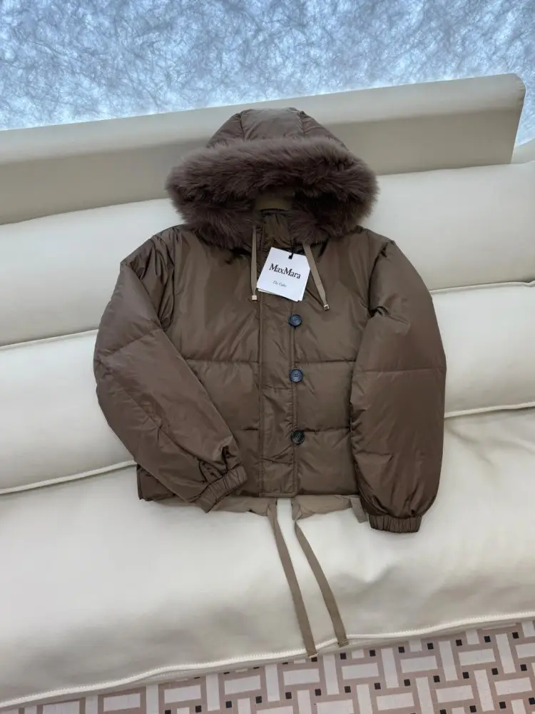Prada Куртка пуховик жіноча — Фото 3