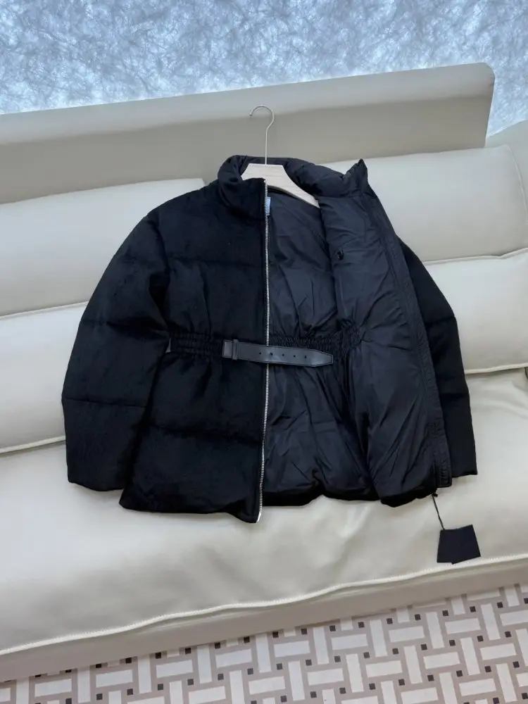 Prada Куртка пуховик жіноча — Фото 4