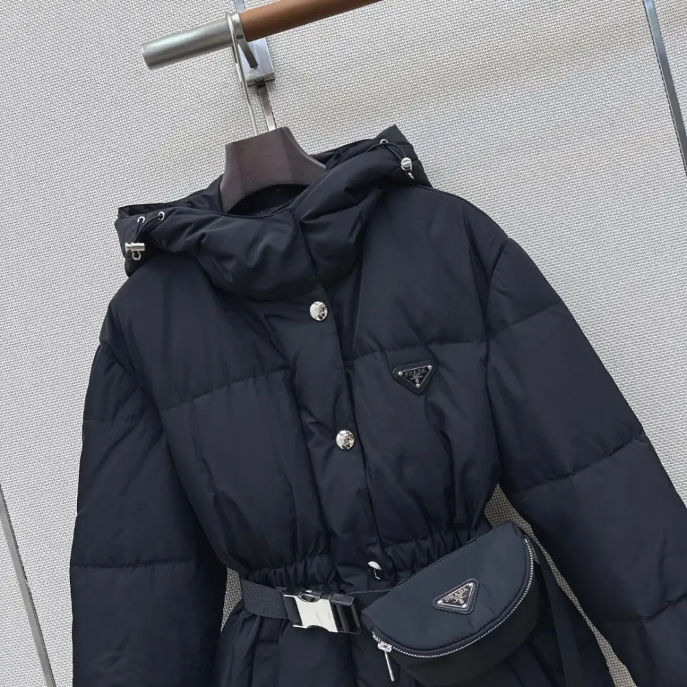 Prada Куртка пуховик жіноча — Фото 4