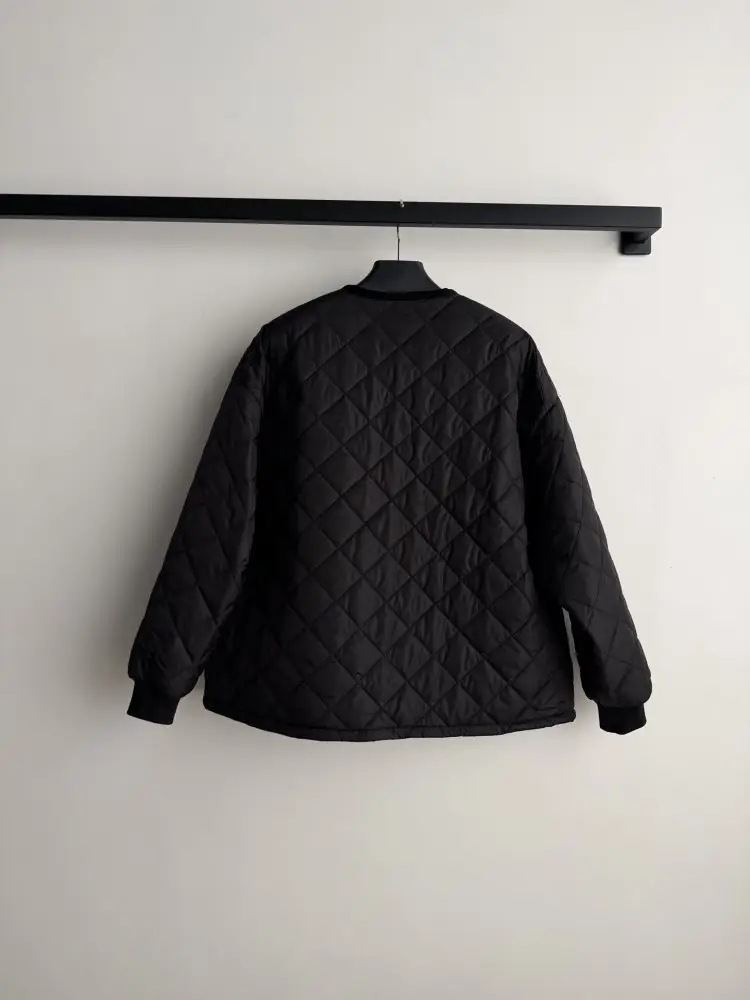 Prada Куртка Re-Nylon жіноча — Фото 2
