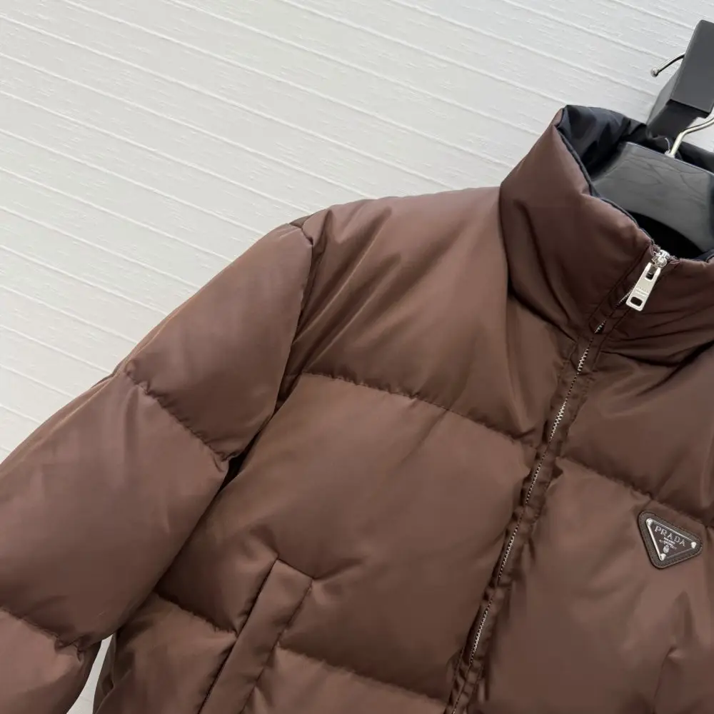 Prada Куртка женская — Фото 3