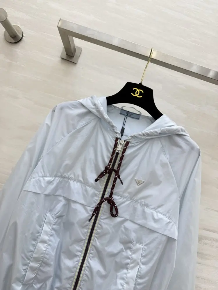 Prada Куртка жіноча — Фото 4