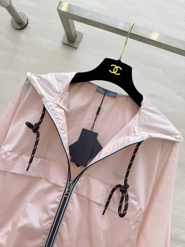 Prada Куртка жіноча — Фото 5