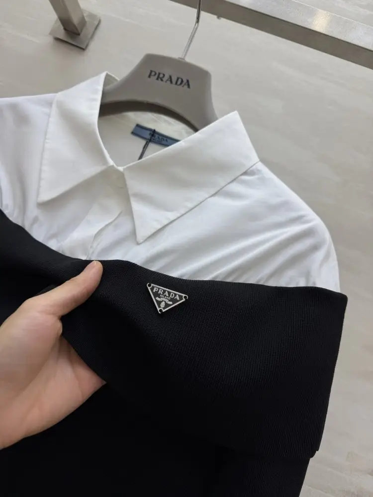 Prada Knitted pullover — Photo 3
