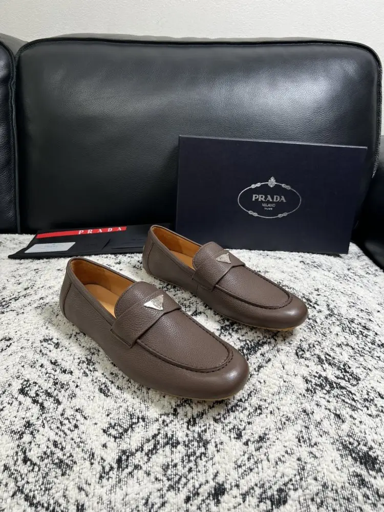 Prada — Лоферы чоловічі