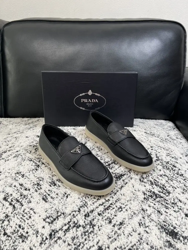 Prada — Лоферы чоловічі